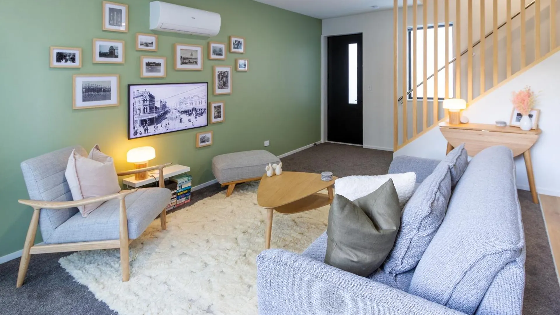 Relax In Designer Luxury At Central City Townhouse Christchurch 0*,  New Zealand